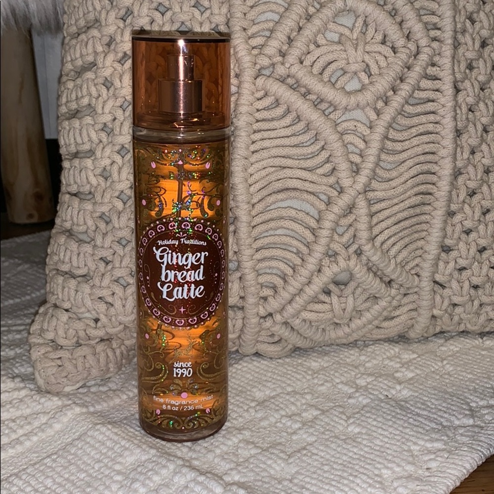 Bath and Body Works Mist!